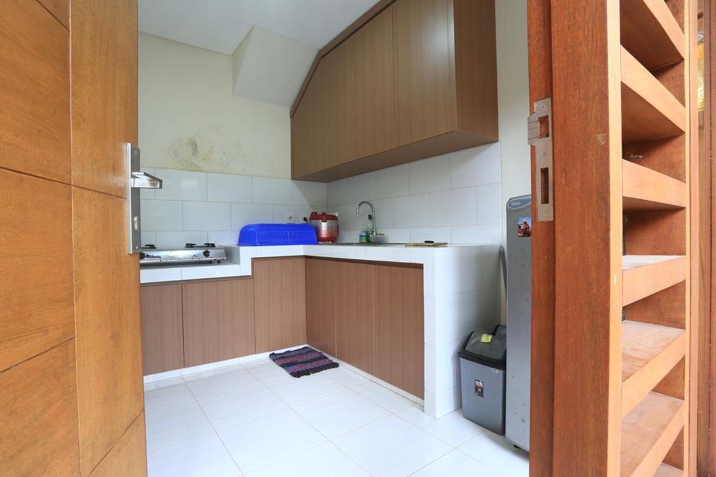 Gembala Homestay Ubud Esterno foto